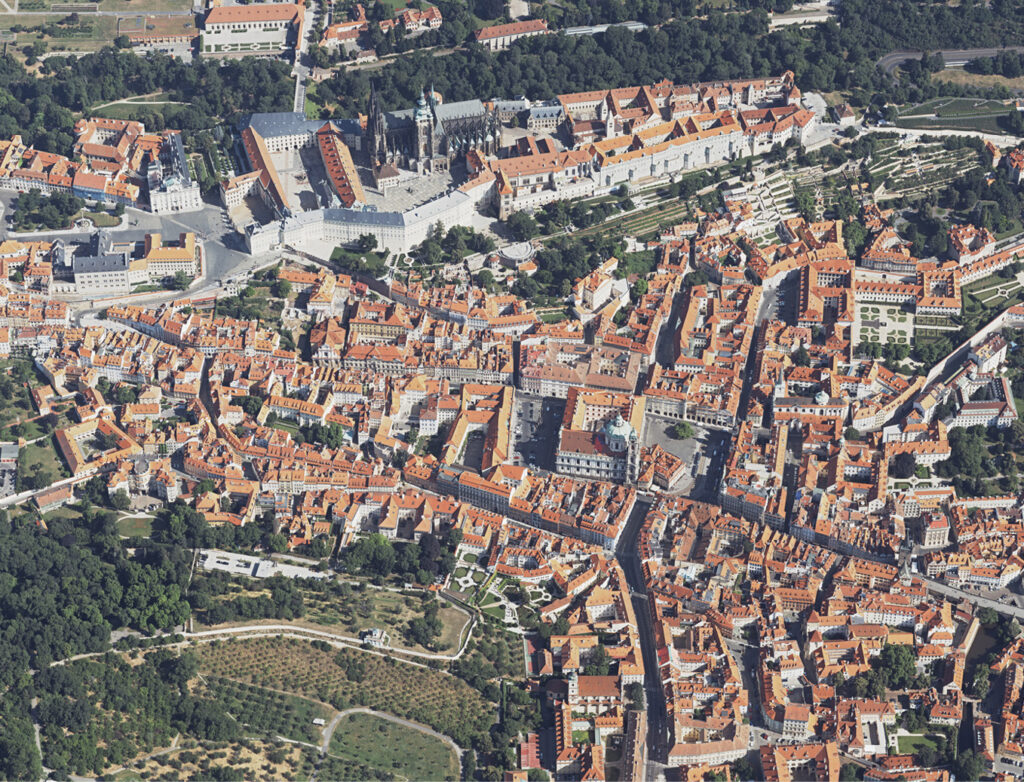 23PHJCC 037 073209 099 Left Prague Castle